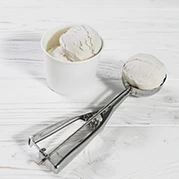 Lody i lodziarnia